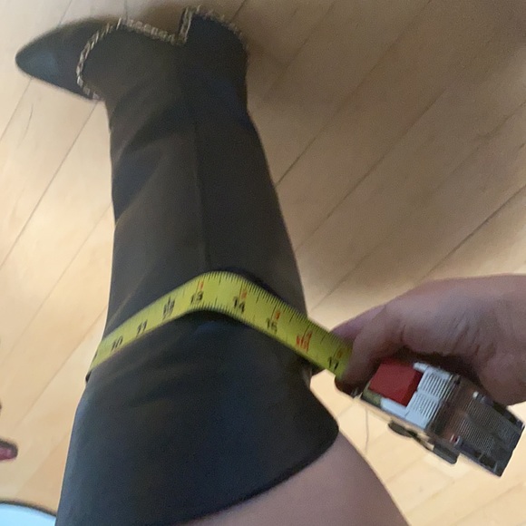 Chanel black leather knee high boots 39,5 g chain - Picture 7 of 16
